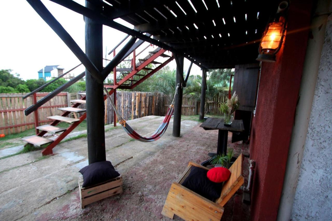 Hotel amigos del diablo Punta del Diablo Exterior foto